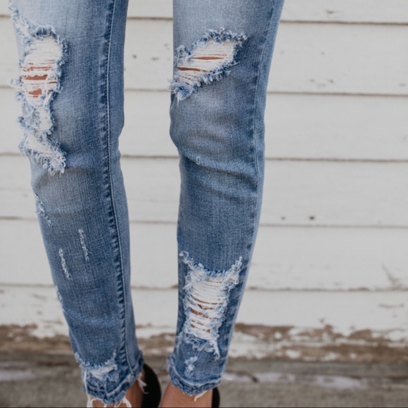 1 LEFT SALE-FIRMβΌοΈ Lizzie Destructive Skinnies - Picture 8 of 8